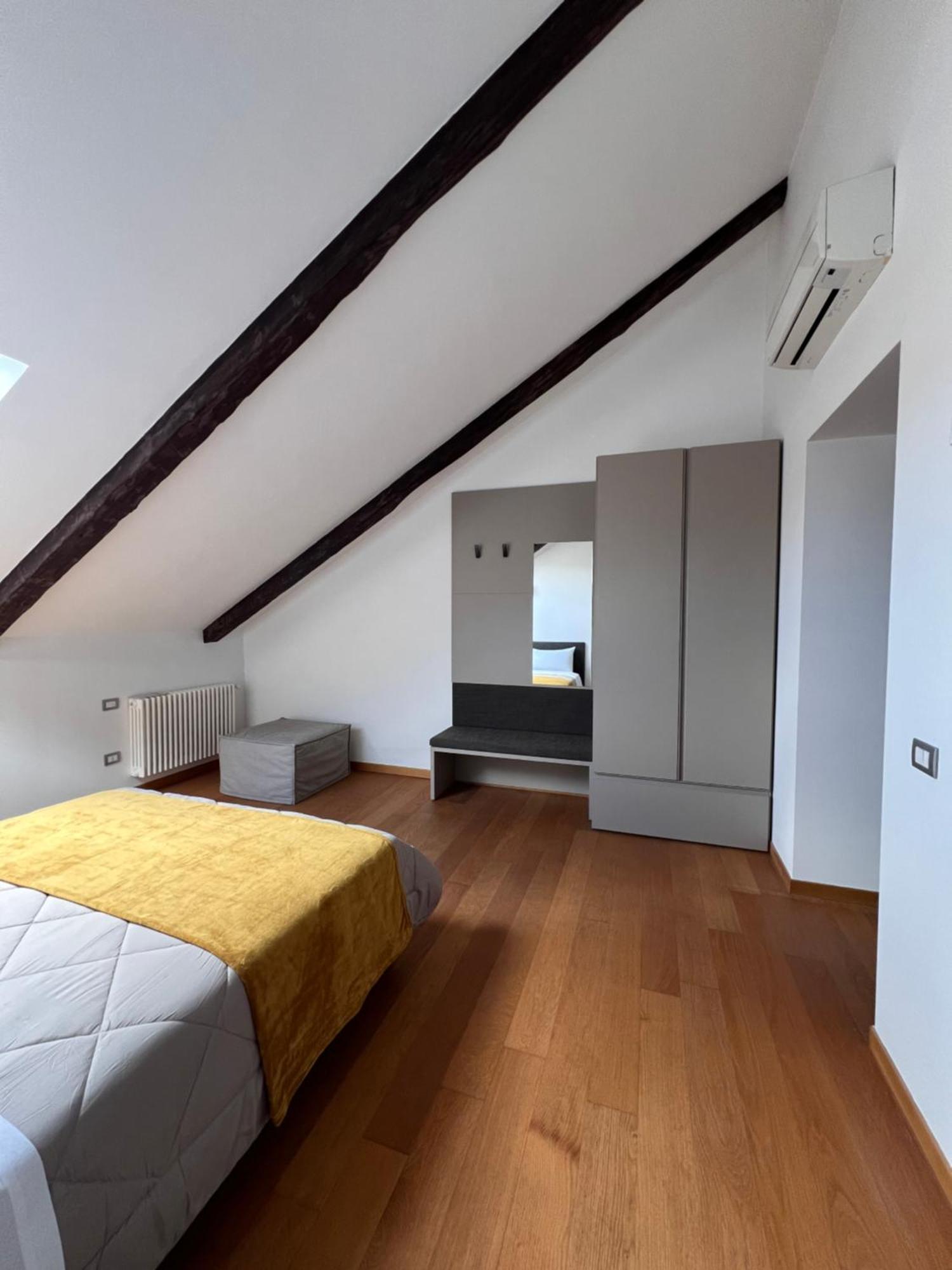 Unonoveuno Luxury Apartment Neapol Zewnętrze zdjęcie