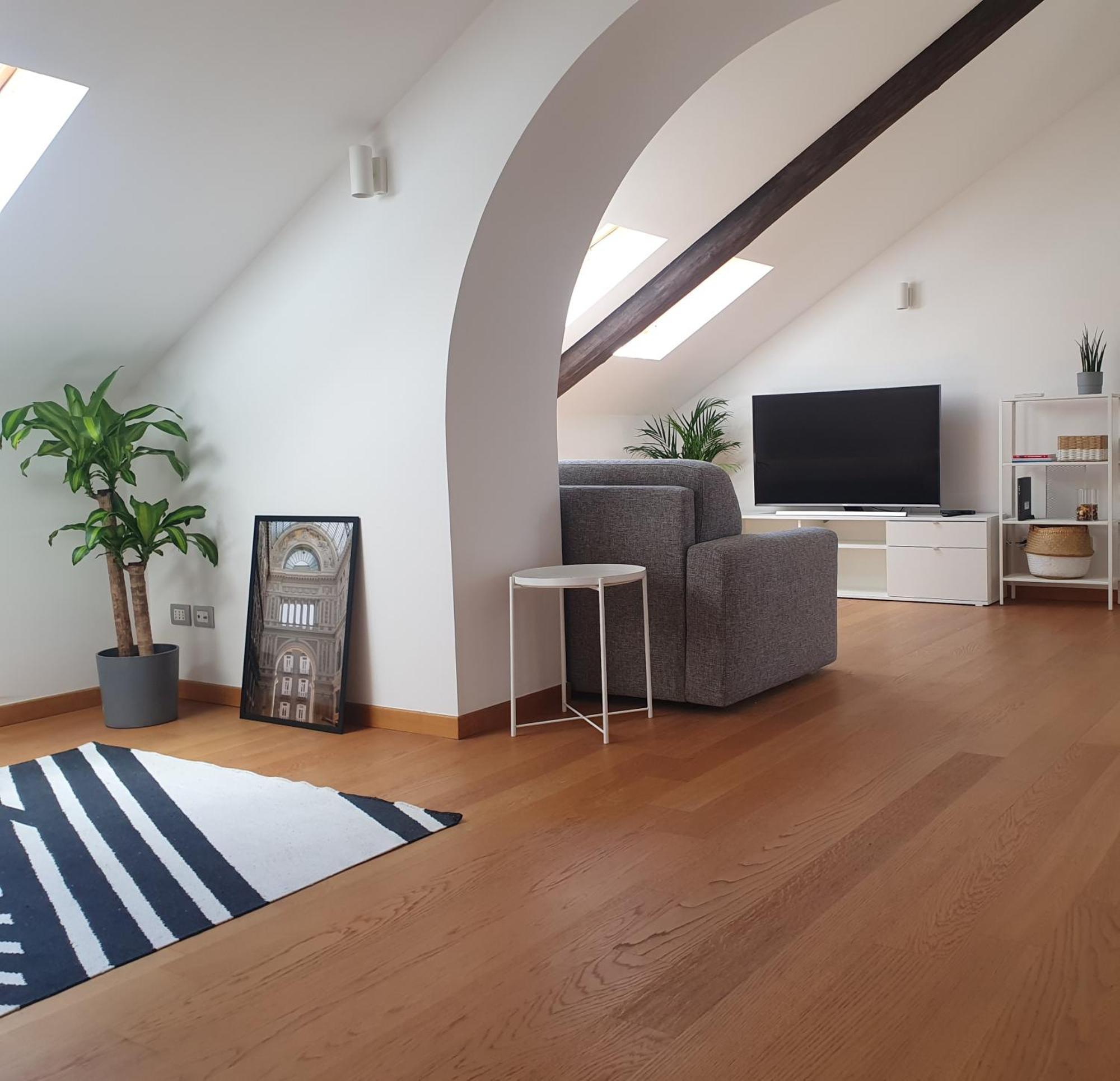 Unonoveuno Luxury Apartment Neapol Zewnętrze zdjęcie