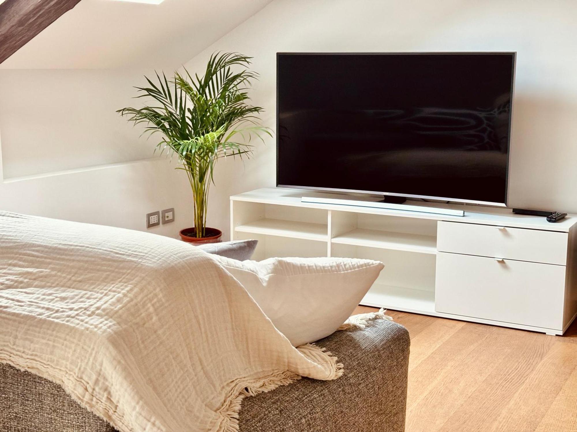 Unonoveuno Luxury Apartment Neapol Zewnętrze zdjęcie